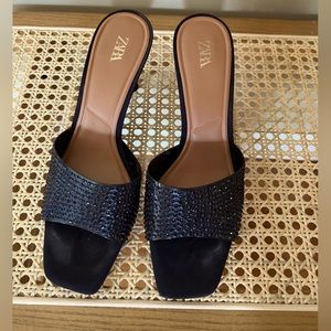 Zara small heeled sandals